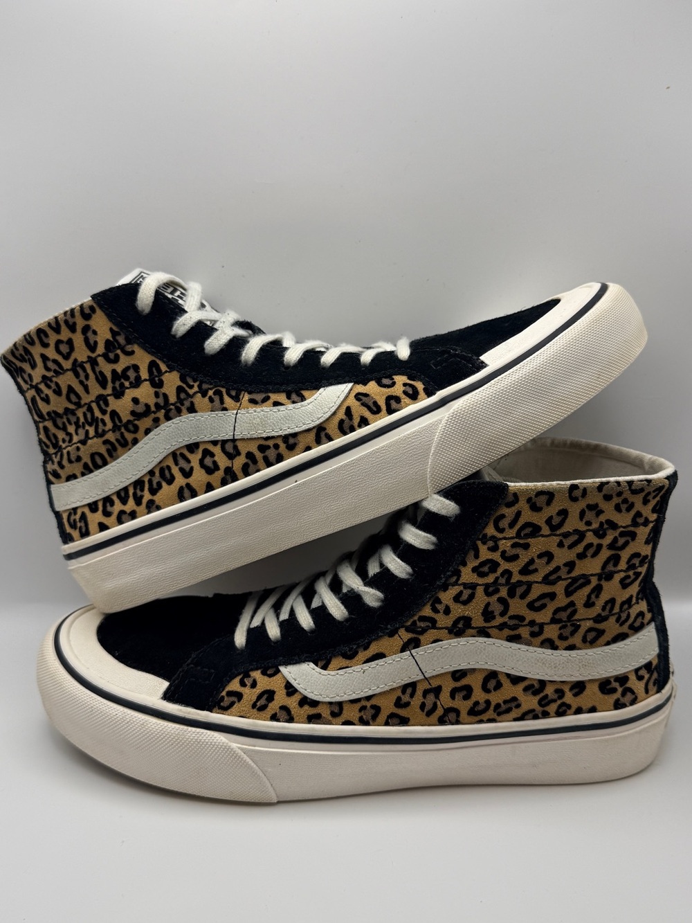 Vans Leopard Print High-Top Sneakers - Black, Tan, White. M7/W8.5